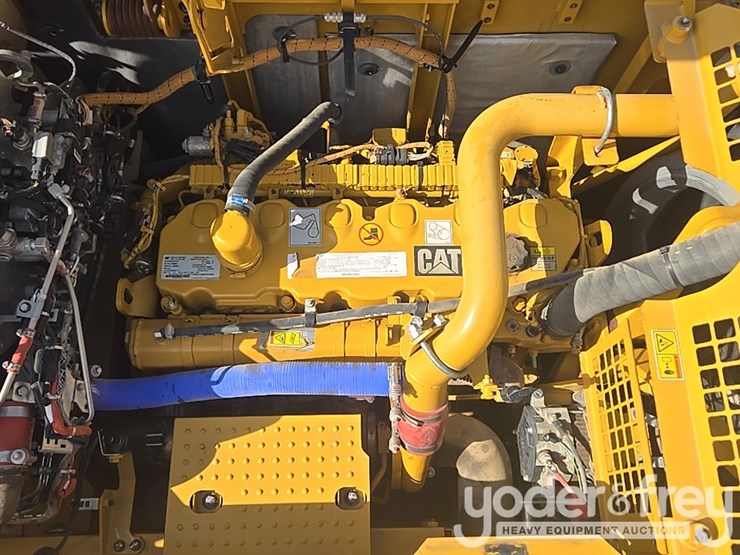 2017-caterpillar-336fl-image-62