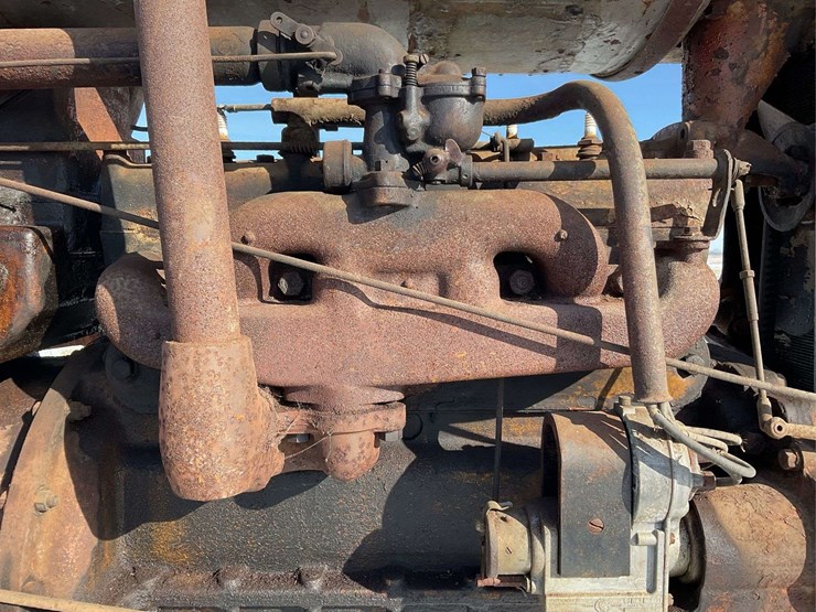 1938-fordson-all-around-image-23