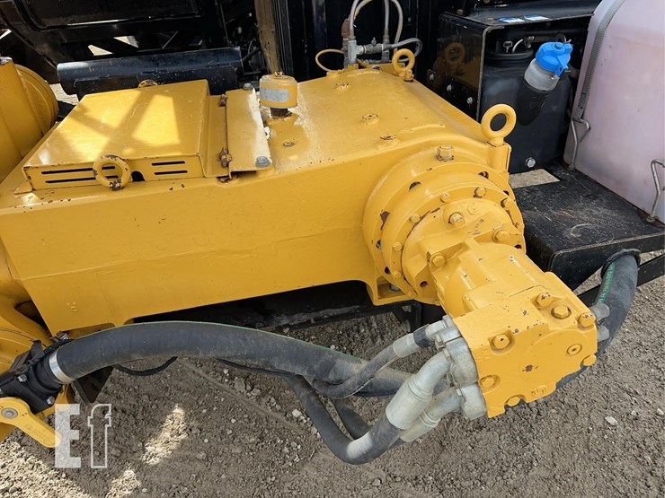 2017-vermeer-navigator-d100x140-series-iii-image-36