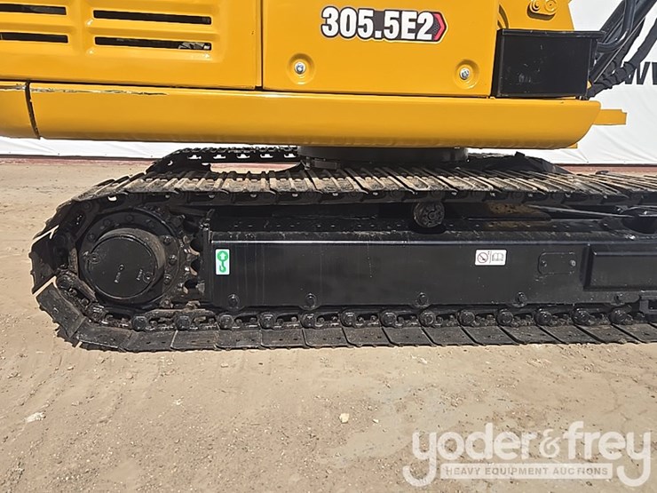 2018-caterpillar-305.5-image-18