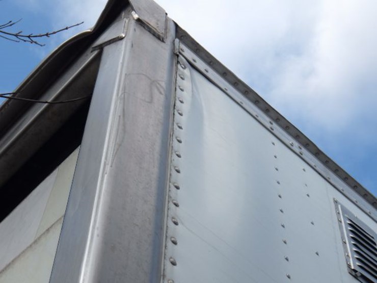 2014-hyundai-translead-image-14