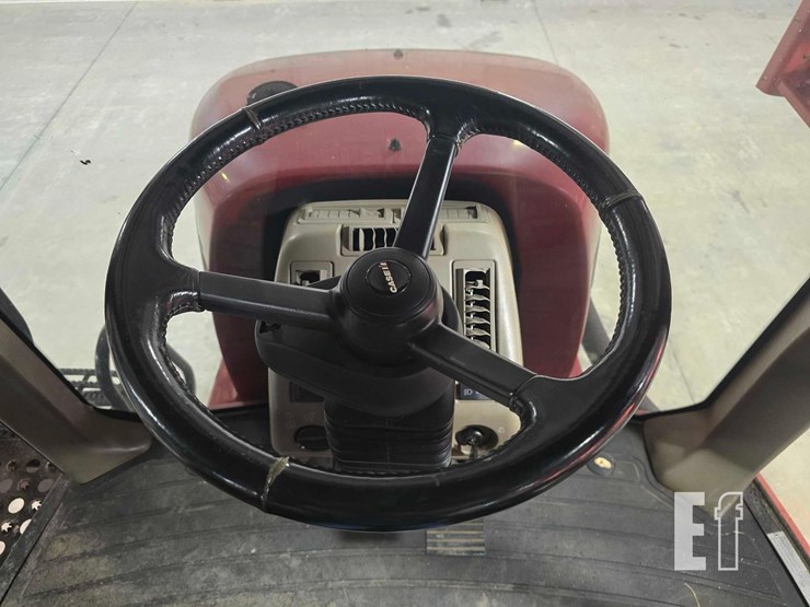 case-ih-patriot-3330-image-16