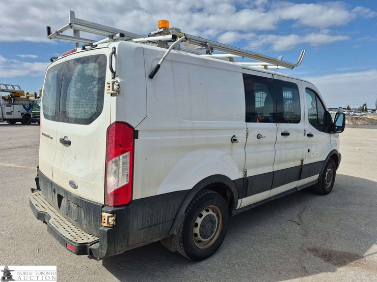 2018-ford-transit-image-5