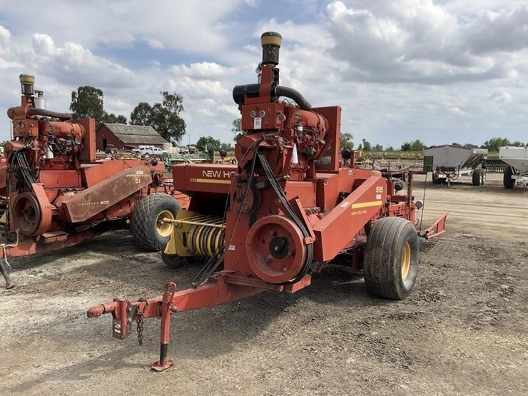 new-holland-515-image-3