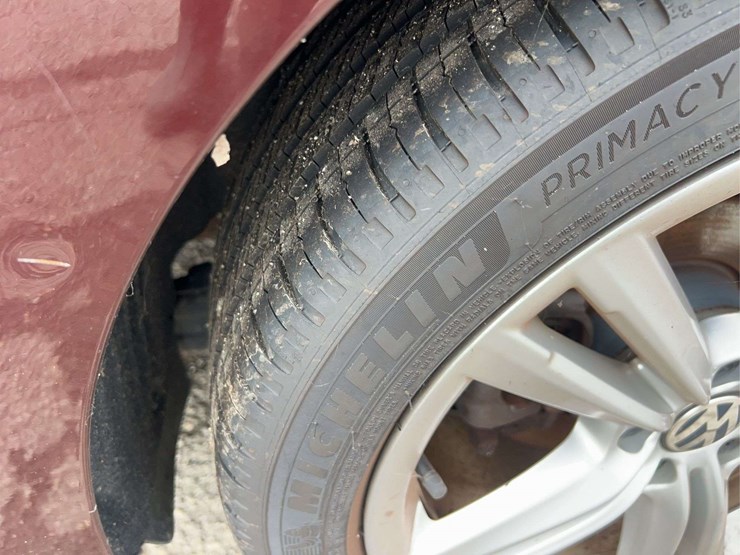 2014-volkswagen-passat-tdi-image-26