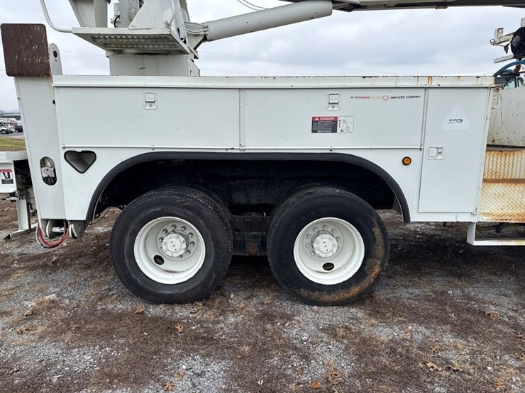 2000-international-4900-image-28