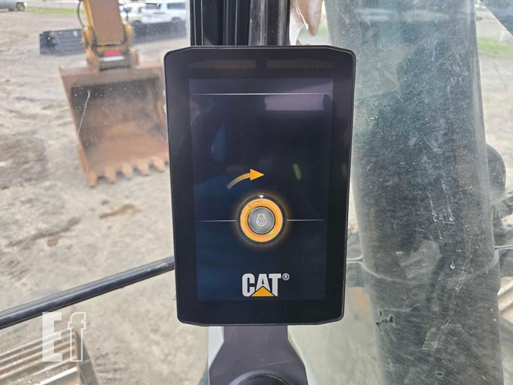 2020-caterpillar-336gc-image-21