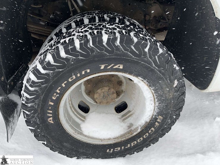 2013-ford-f350-image-23