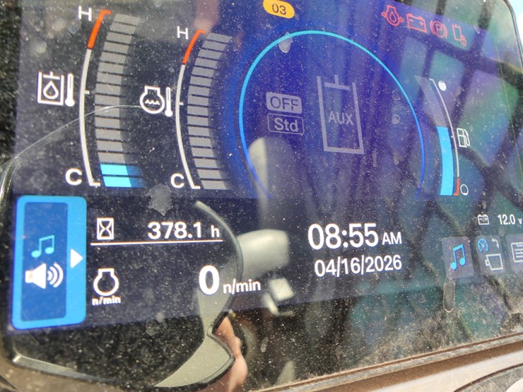 kubota-svl75-3-image-16