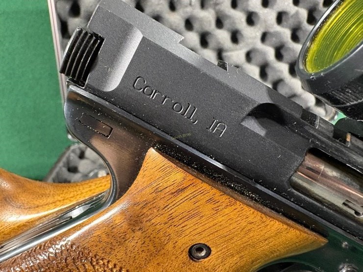 volquartsen-custom-22-lr-pistol-image-5