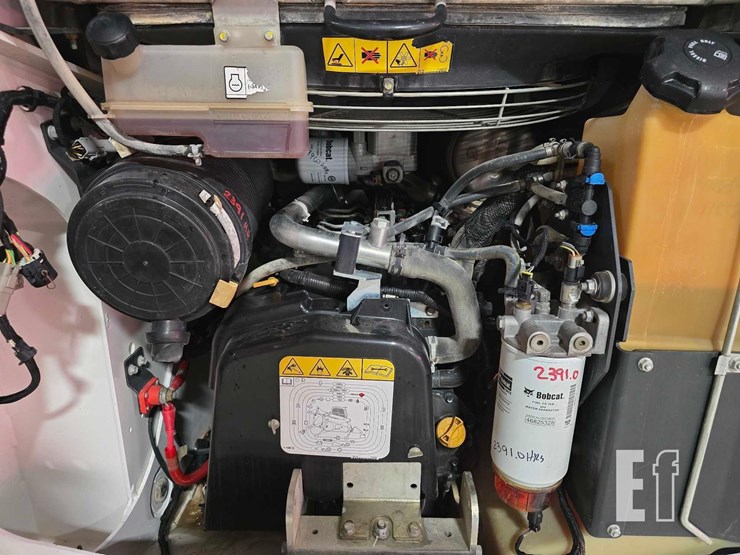 2020-bobcat-t76-image-21