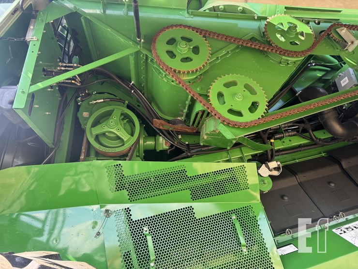 2019-john-deere-s790-image-12