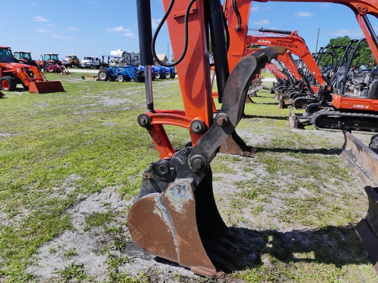 2022-kubota-kx080-4-image-9