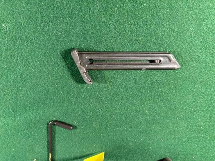 ruger-22/45-22lr-target-mdl-pistol-image-11