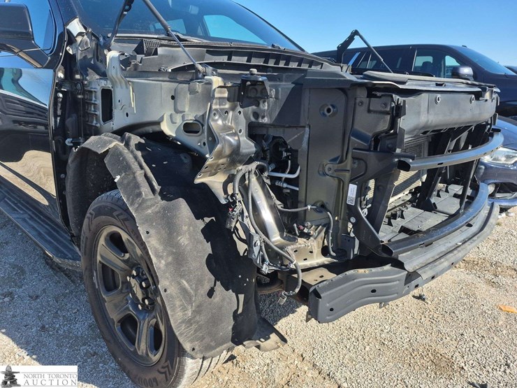 2021-chevrolet-tahoe-image-20