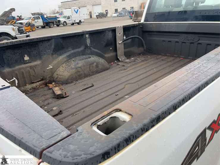 2019-ford-f350-image-21