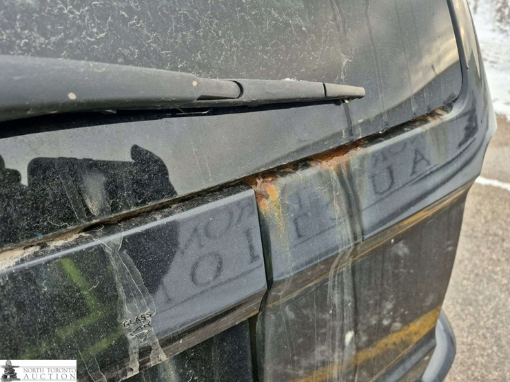 2011-ford-escape-xlt-image-28