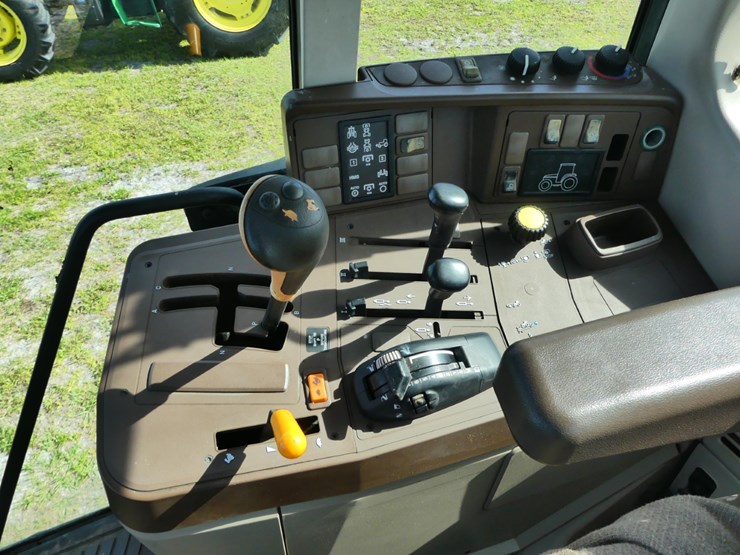 john-deere-6420-image-11
