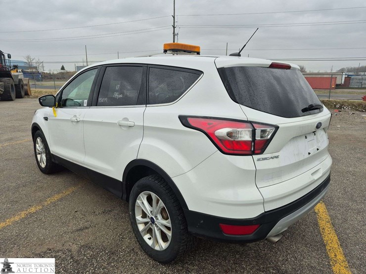 2017-ford-escape-image-7