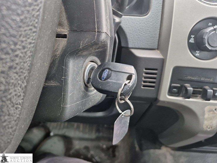 2013-ford-f150-image-13