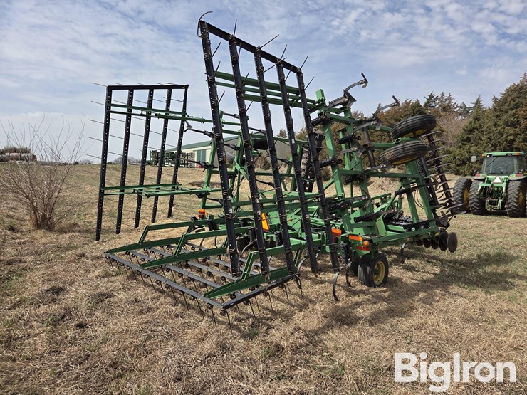 john-deere-726-image-5