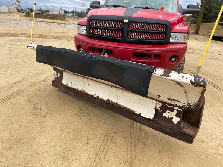 2001-dodge-ram-2500-image-13