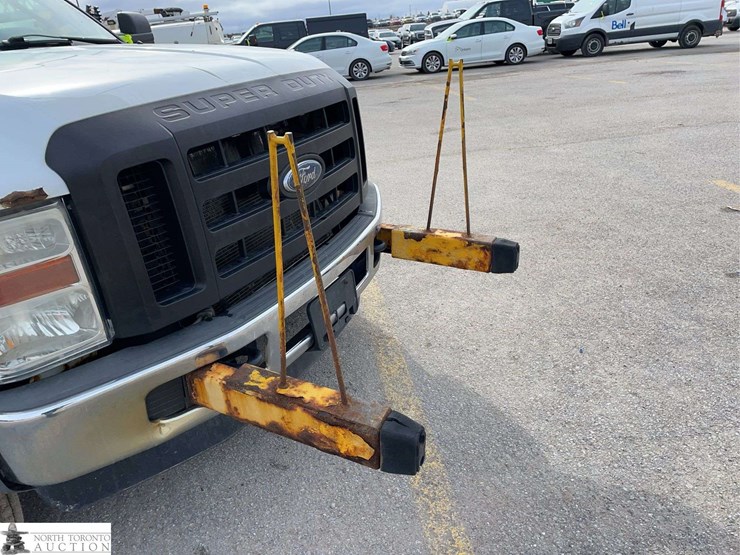 2009-ford-f450-image-28