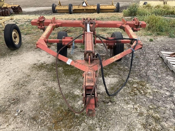 allis-chalmers-"style"-3-shank-pull-ripper-image-2