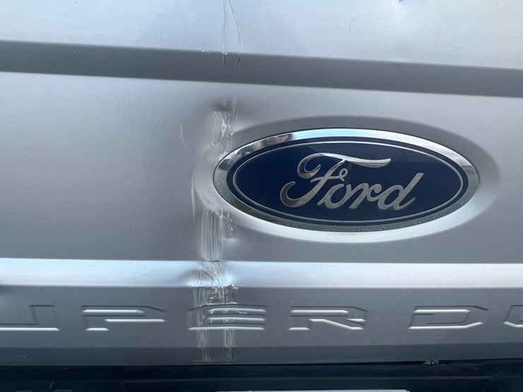 2017-ford-f250-xl-image-8