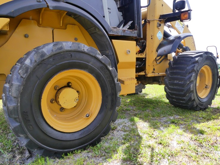 2015-caterpillar-903c-image-6