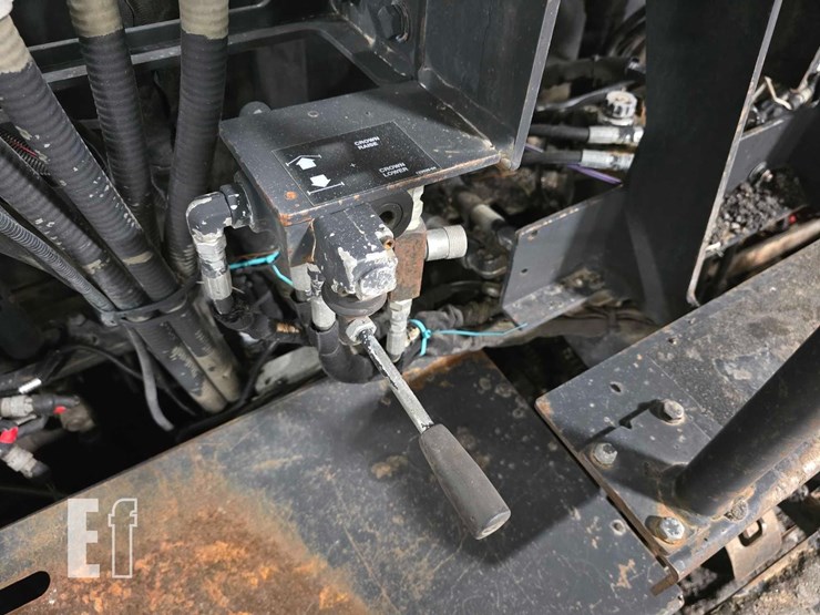 2017-roadtec-rp190e-image-13