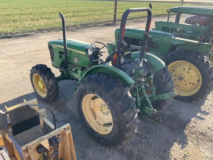 john-deere-5083e-image-2