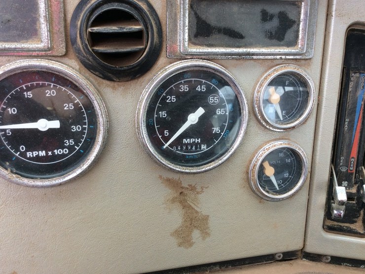 1990-ford-l8000-image-8