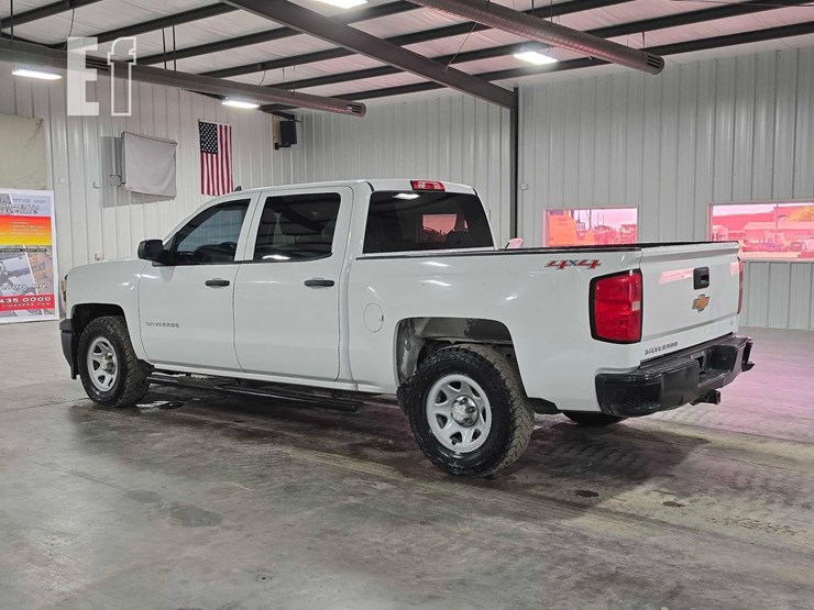 2015-chevrolet-silverado-1500-image-4