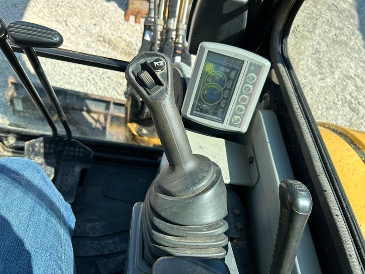 caterpillar-304e-cr-image-22