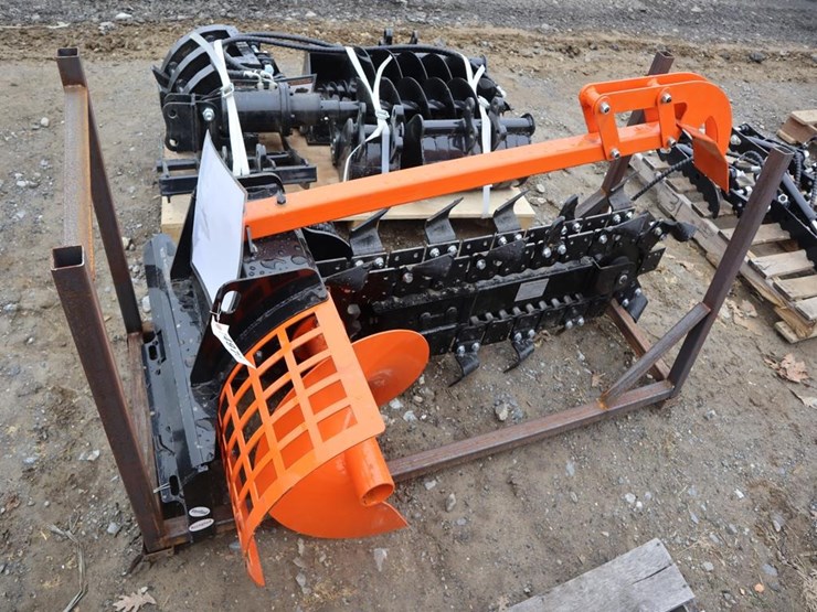 future-mini-trencher-image-1