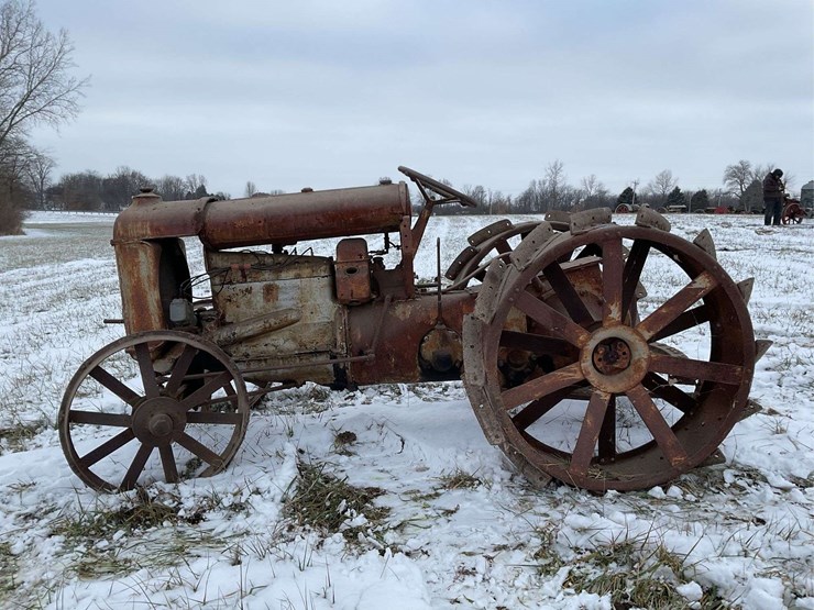 fordson-with-hamilton-rear-end-image-5
