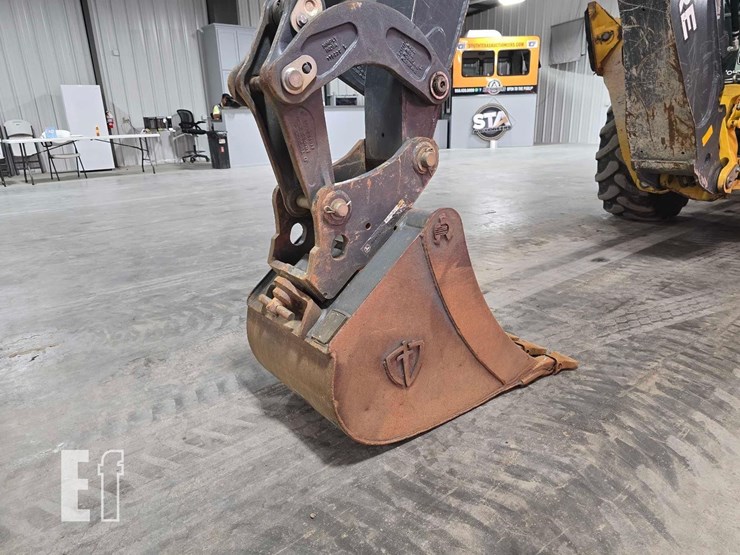 2023-deere-310-g-tier-image-16