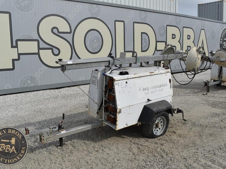 allmand-bros-towable-light-tower-42908-image-1