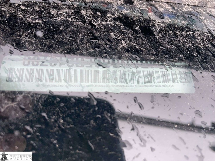 2014-dodge-grand-caravan-sxt-image-16