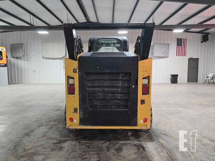 caterpillar-262d3-image-8