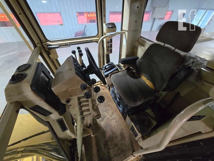 2003-caterpillar-140h-image-15