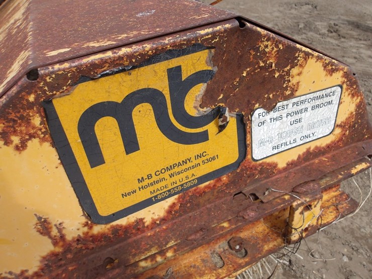 #7429-•-loader-hydraulic-broom-image-5