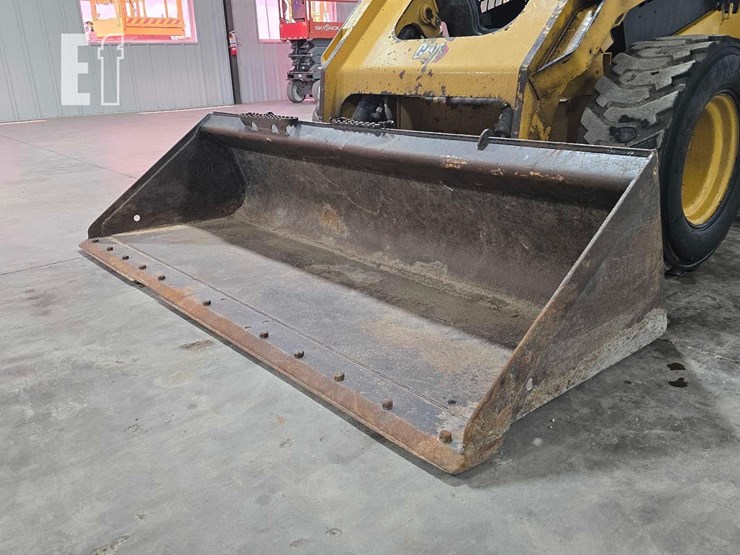 caterpillar-262d3-image-9