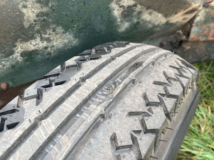 1935-ford-wrecker-image-12