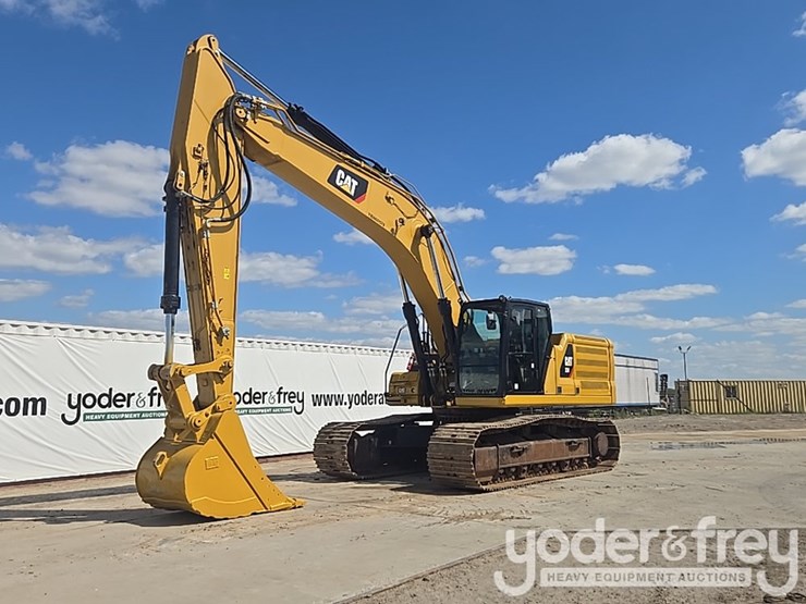 2019-caterpillar-336-image-1
