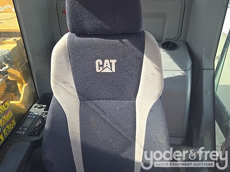 2017-caterpillar-336fl-image-99