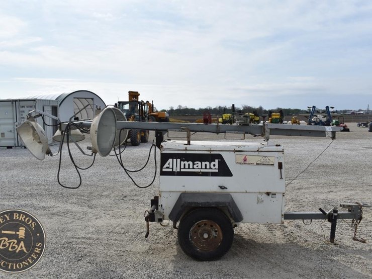 allmand-bros-nightlight-pro-42909-image-6