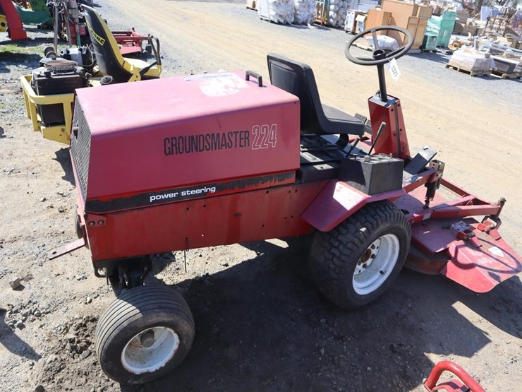 toro-groundsmaster-224-image-8