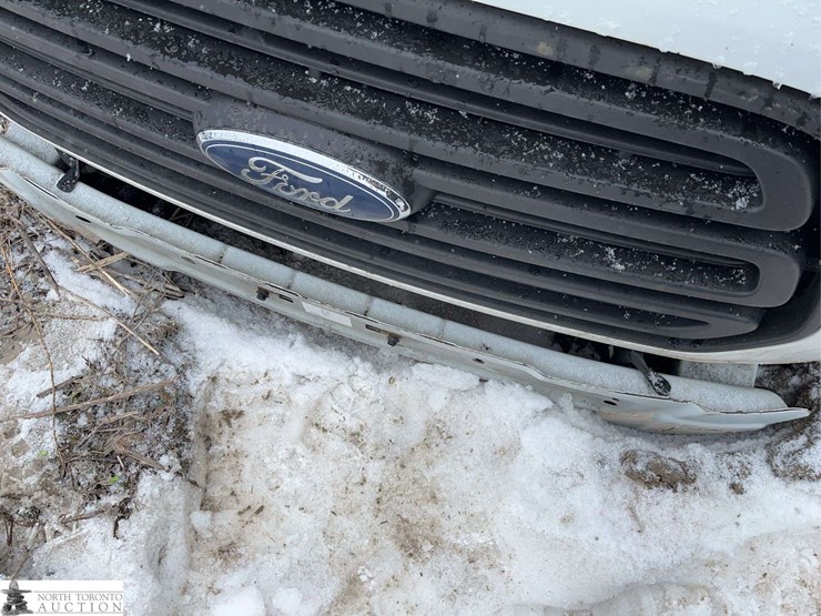 2016-ford-transit-image-10